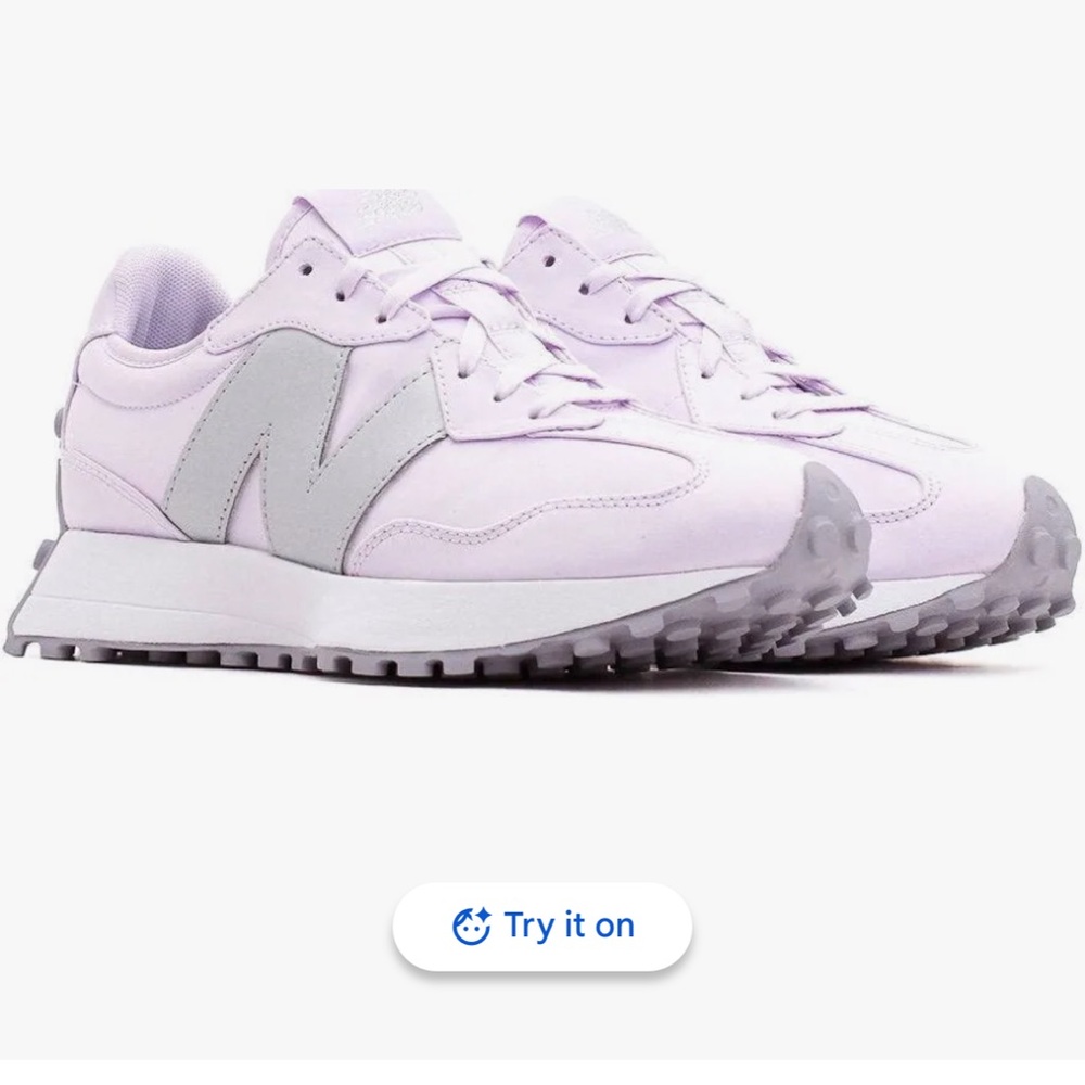 New Balance  327 Lavender / Silver Sneakers. Size 8.5